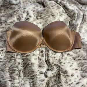 Victoria’s Secret biofit multi-way strapless bra